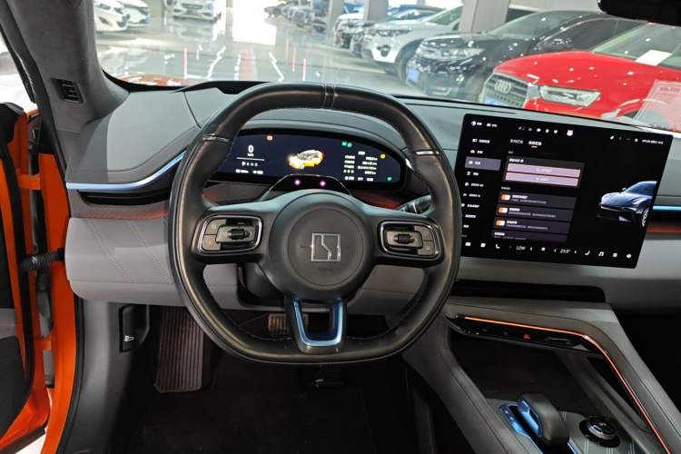 Used Zeekr 001 2024 YOU Edition 100 kWh All-Wheel Drive Steering Wheel