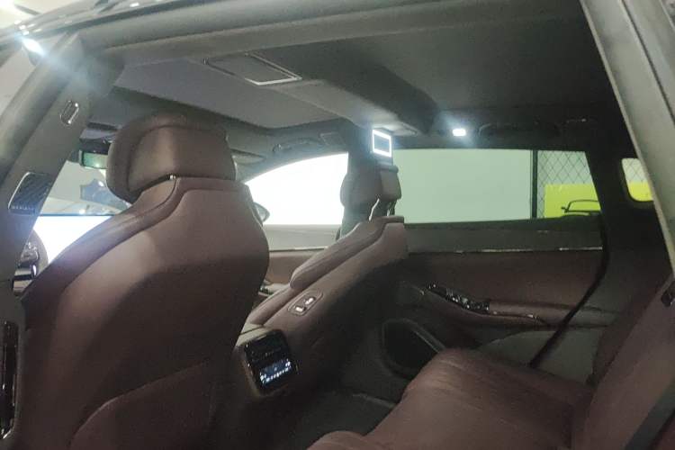 Used Denza Z9GT 2024 630 All-Wheel Drive Max Edition
