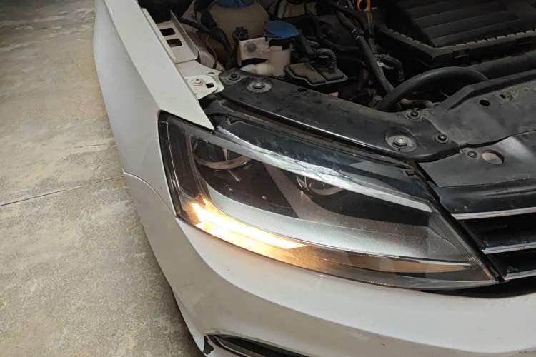 Used Volkswagen Sagitar 2017 180TSI Automatic Luxury Edition