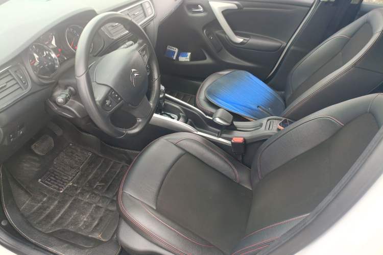 Used Citroen C3-XR 2015 1.6L Automatic Pioneer Model Left Front Seat