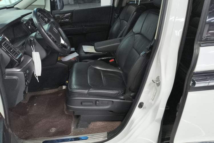 Used Honda Elysion 2016 2.4L Luxury Edition
