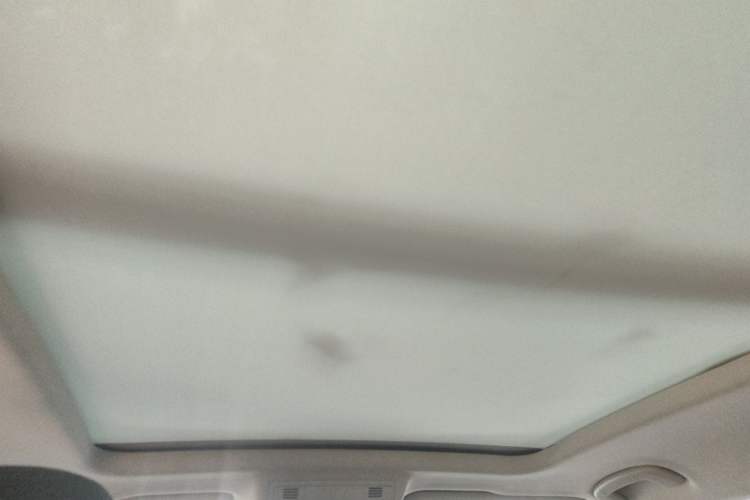 Used Volkswagen Tharu 2020 280TSI Two-Wheel Drive Comfort Edition China VI Standard Headliner