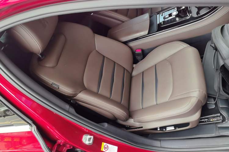 Used BYD Han 2020 EV Long-Range Luxury Model
