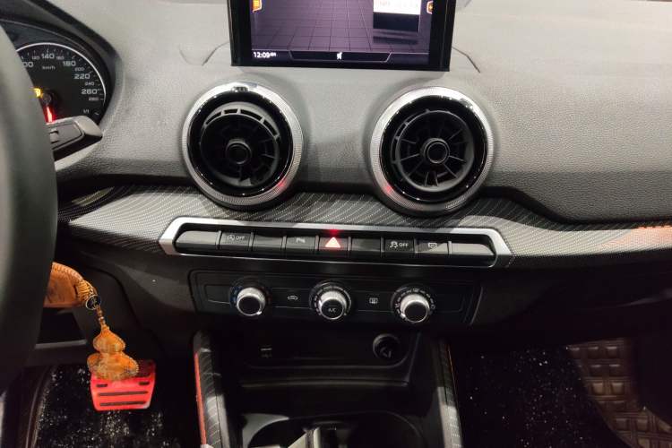 Used Audi Q2L 2022 35 TFSI Progressive Dynamic Edition