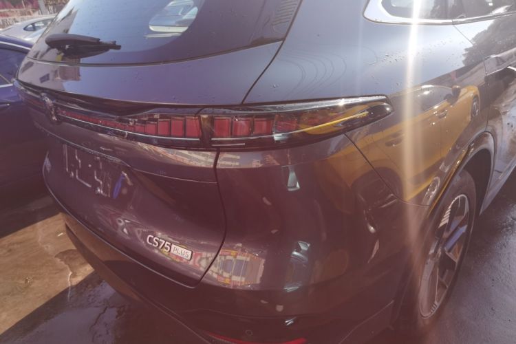 Used CHANGAN CS75 PLUS 2025 4th Generation 1.5T New Blue Whale Smart Luxury Edition
