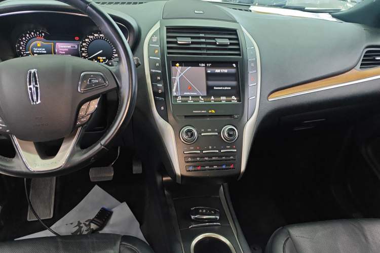 Used Lincoln MKC 2018 2.0T Two-Wheel Drive Luxury Edition