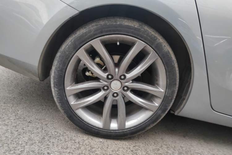Used Hongqi H5 2018 30TD Smart Connect Dynamic Edition
