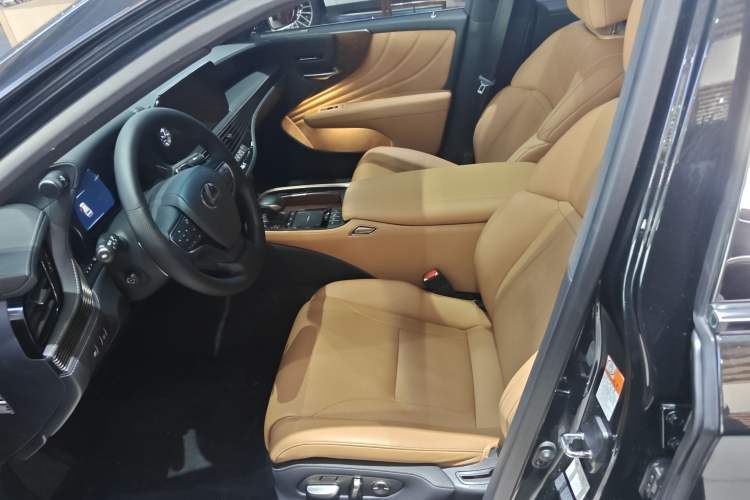 Used Lexus LS 2021 500h Excellence Edition