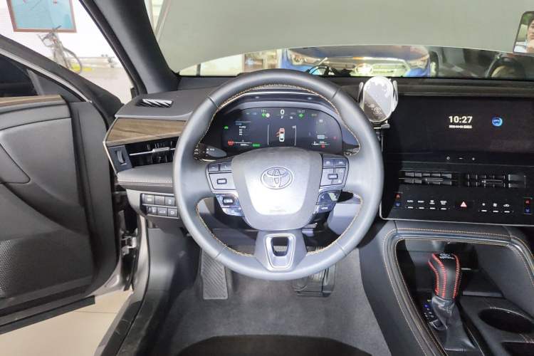 Used Toyota Avalon 2024 Dual-Motor 2.0L Luxury Edition Steering Wheel