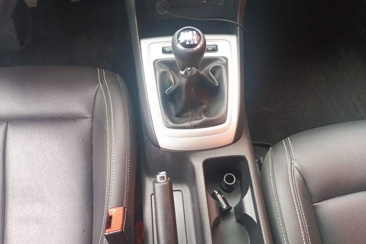 Used Roewe i6 2017 16T Manual Luxury Edition
