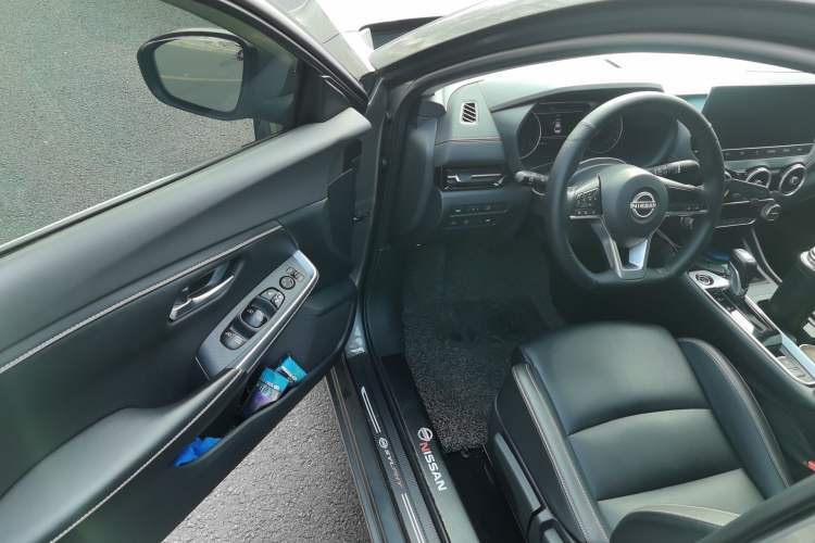 Used Nissan Sylphy 2023 1.6L CVT Enjoyment Edition Driver Seat