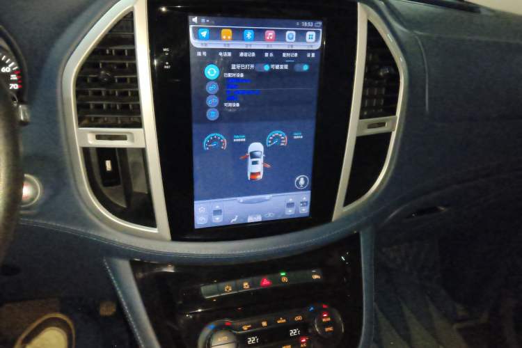 Used Mercedes-Benz Vito 2018 2.0T Elite Version 7 Seats China VI Emission Standard
