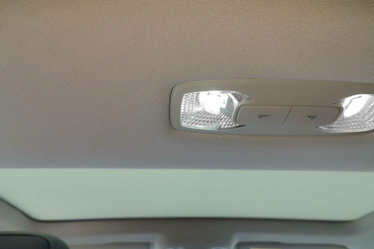 Used Rising ER6 2021 New Dynamic Edition 620km Smart Enjoyment Version
