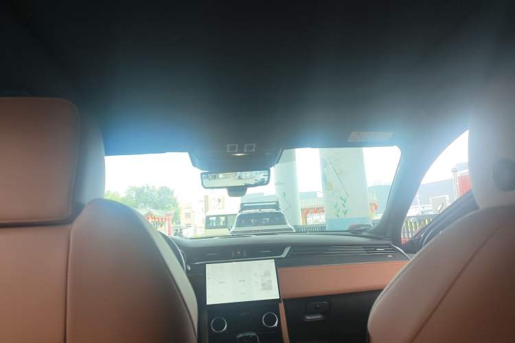 Used Jaguar XFL 2024 2.0T P300 Four-Wheel Drive Flagship Sport Gold Edition Headliner