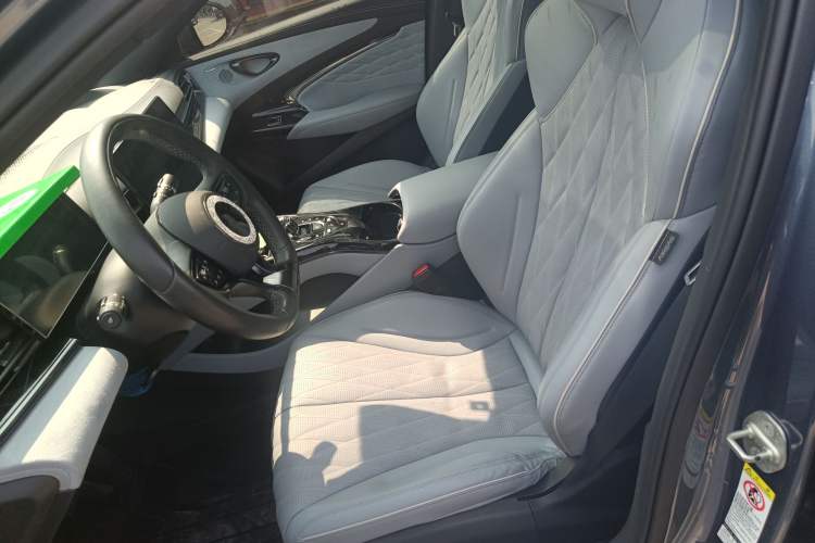 Used BYD Seal 2022 700 km Long-Range Rear-Wheel-Drive Version