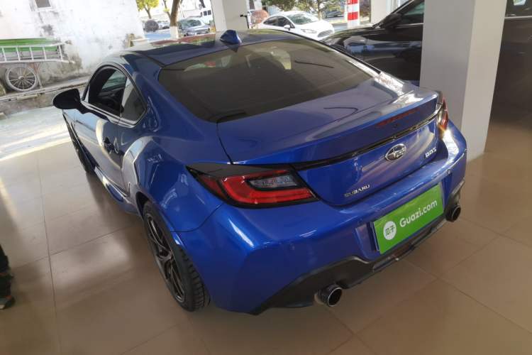 Used Subaru BRZ 2022 2.4L Manual Version Exterior 2