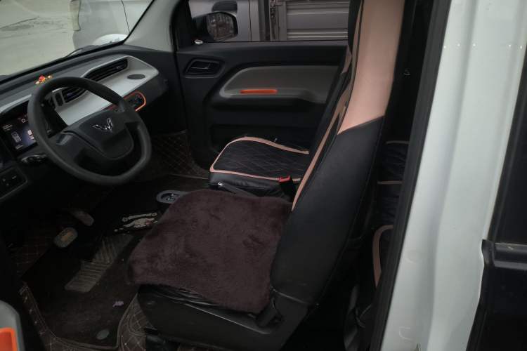 Used Wuling Hongguang MINIEV 2020 Freedom Version Lithium Iron Phosphate
