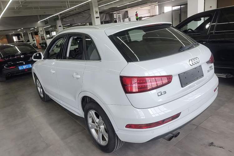 Used Audi Q3 2017 30 TFSI Fashion Model