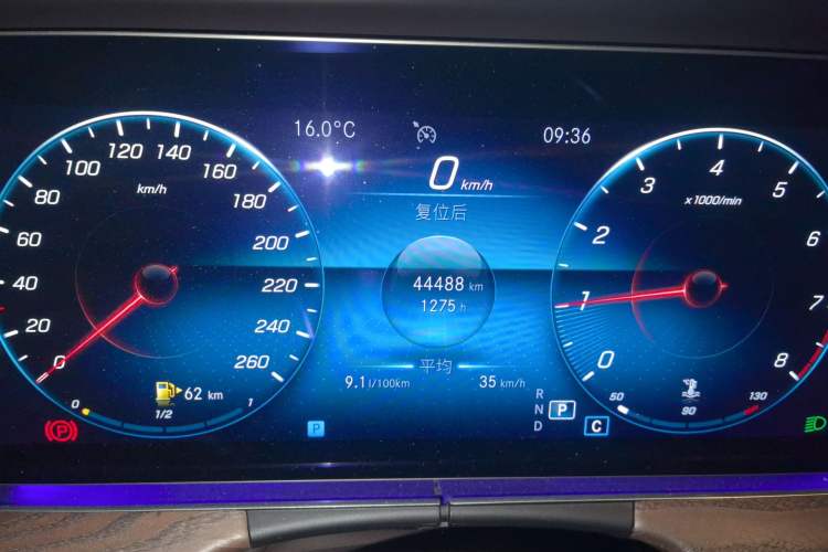 Used Mercedes-Benz E-Class 2021 Facelift E 300 L Stylish Edition Odometer Close Up