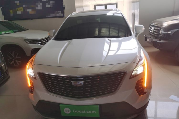 Used Cadillac XT4 2022 28T Two-Wheel-Drive Luxury Version
