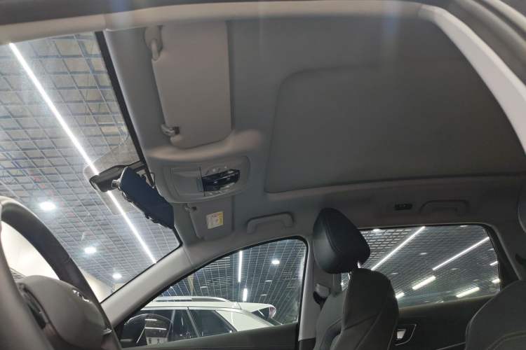 Used Chery Tiggo 8 2025 Excellence Edition 230 TCI Automatic Luxury Version 5 Seats Headliner