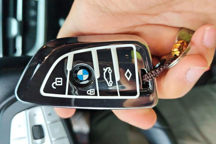 Used BMW 3 Series 2020 325Li First Edition Vehicle Key