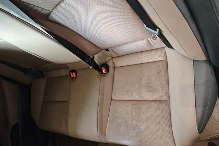 Used Lexus ES 2023 200 Excellence Edition