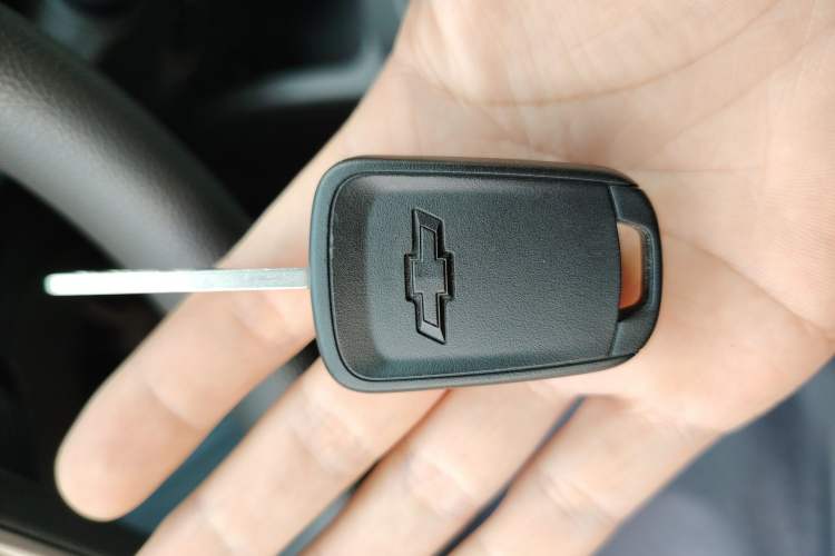 Used Chevrolet Sail 2015 Sail 3 1.5L Manual Happiness Edition