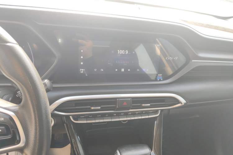 Used GAC Trumpchi GS4 2022 270T Automatic Smart Drive Navigation Edition Audio And AC Panel