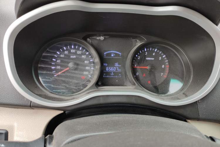 Used Jinbei 750 2015 1.5L Comfort Model
