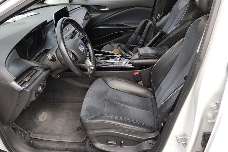 Used Buick Velite 6 2022 Connected Smart PLUS
