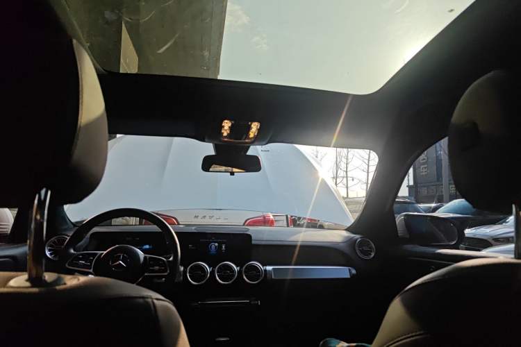 Used Mercedes-Benz GLB 2023 GLB 220 Sport Edition Headliner