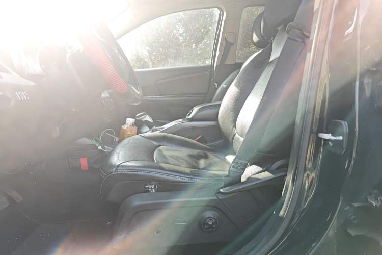 Used Dodge Journey 2013 3.6L Four-Wheel Drive Flagship Edition