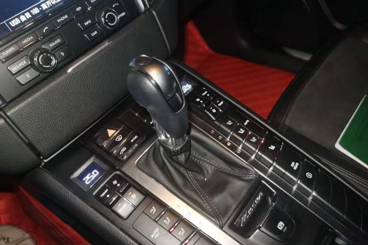 Used Porsche Macan 2014 Macan 2.0T