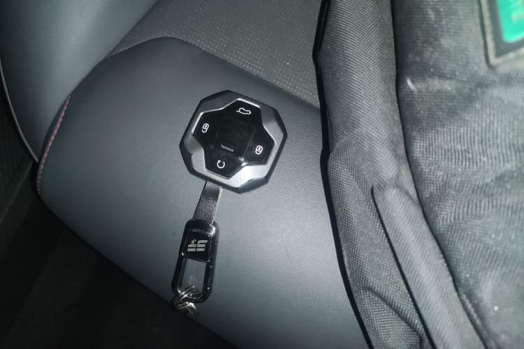 Used JETOUR Traveler 2023 2.0T Four-Wheel Drive Conqueror Vehicle Key