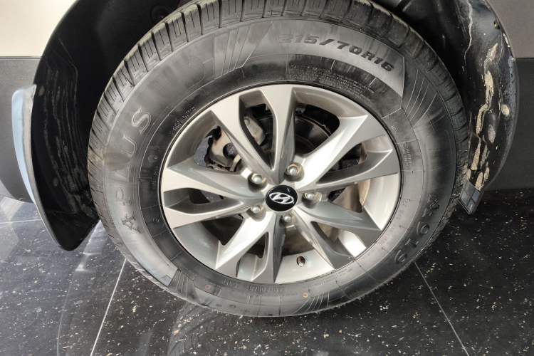 Used Hyundai ix35 2013 2.0L Automatic 2WD Comfort GL China IV Standard
