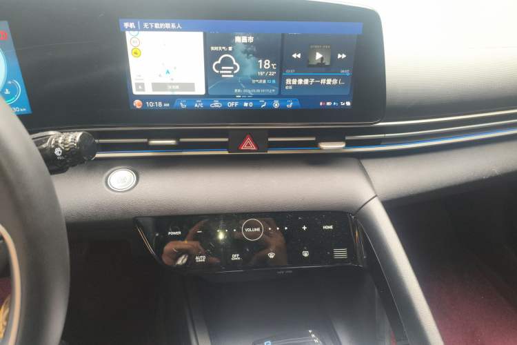 Used Hyundai Elantra 2022 1.5L CVT 20th Anniversary Edition Audio And AC Panel