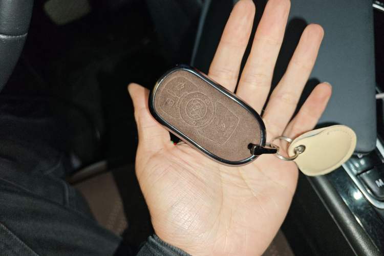 Used Buick Regal 2020 552T Luxury Version Vehicle Key