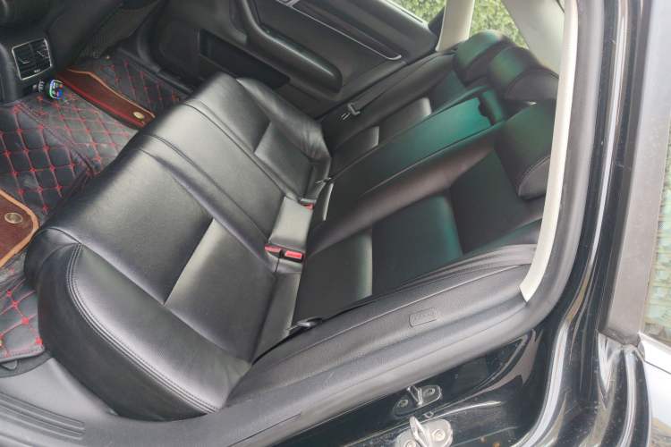 Used Audi A6L 2011 2.0 TFSI Automatic Standard Edition Left Rear Seat