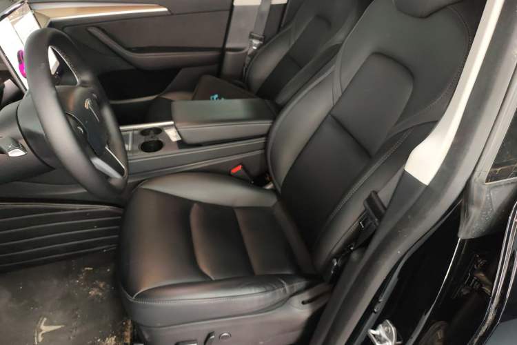 Used Tesla Model Y 2021 Standard Range Rear-Wheel Drive Version