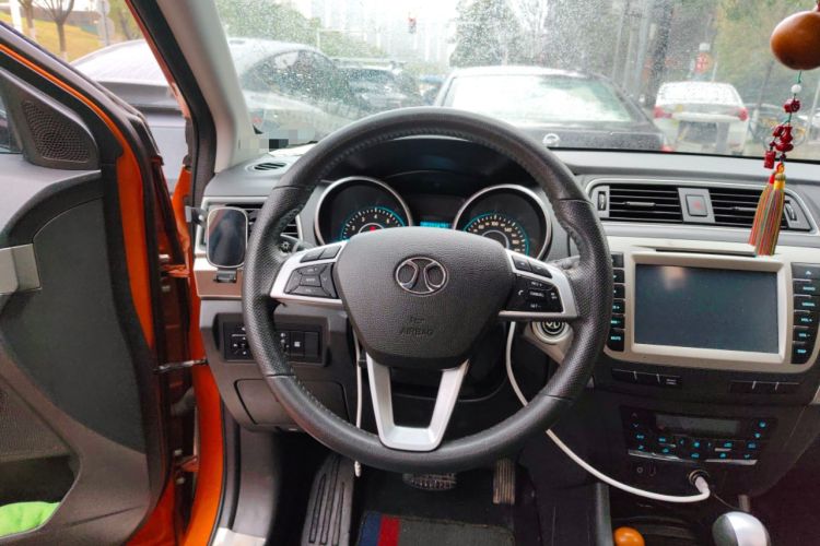 Used BAIC Senova X65 2015 2.0T Automatic Elite Model