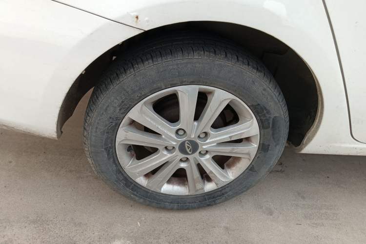 Used Chery E3 2015 1.5L Manual Fashion Model
