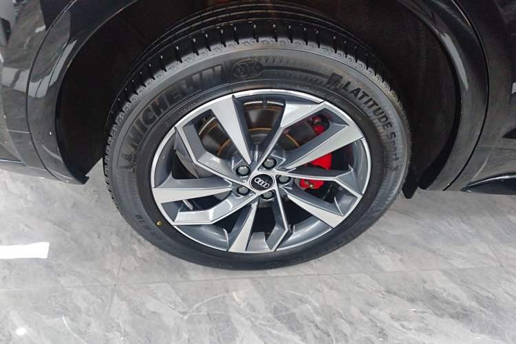 Used Audi Q5L 2024 40 TFSI Luxury Dynamic Edition