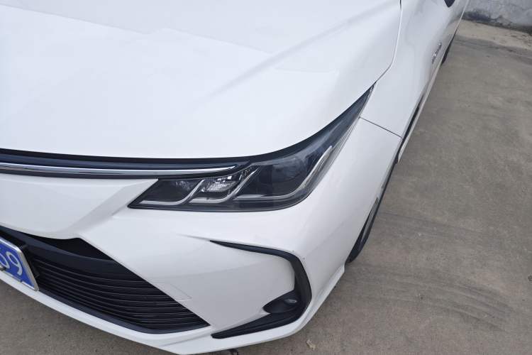 Used Toyota Corolla 2021 Dual-Motor 1.8L E-CVT Elite Edition Left Front Headlight