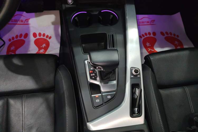 Used Audi A4L 2020 40 TFSI Luxury Dynamic Model
