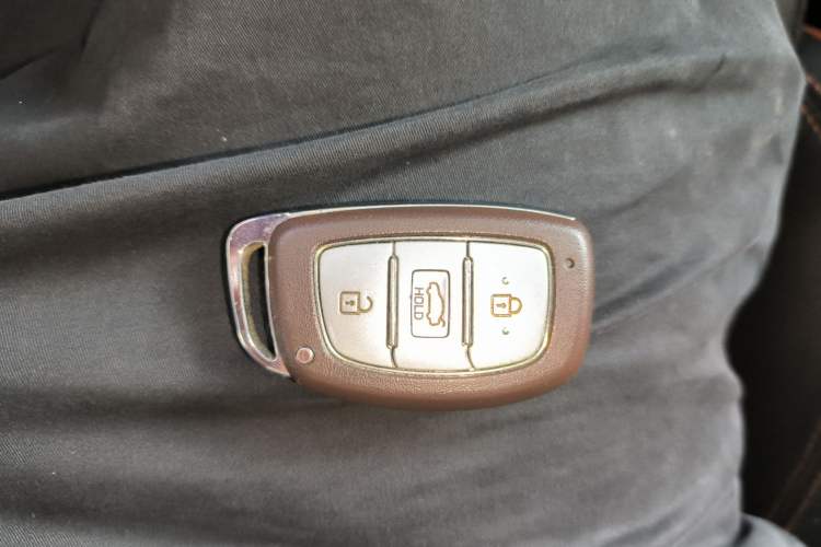 Used Hyundai Sonata 2015 1.6T DLX Prestige Model