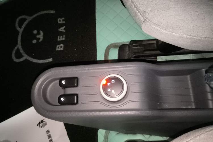 Used Wuling Hongguang MINIEV 2022 Macaron Premium Model – Lithium Iron Phosphate
