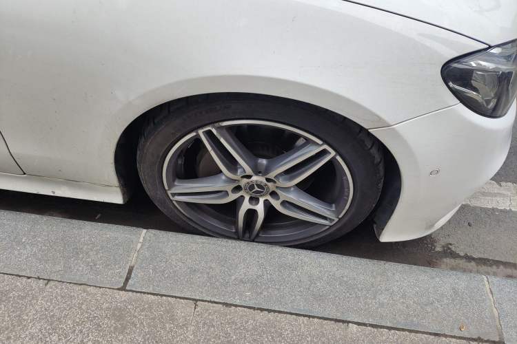 Used Mercedes-Benz E-Class 2017 E 200 Coupe