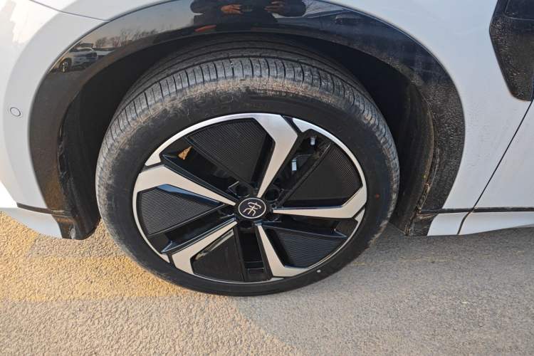 Used BYD Song L EV 2025 Intelligent Driving Version 662 km LiDAR Excellence Edition