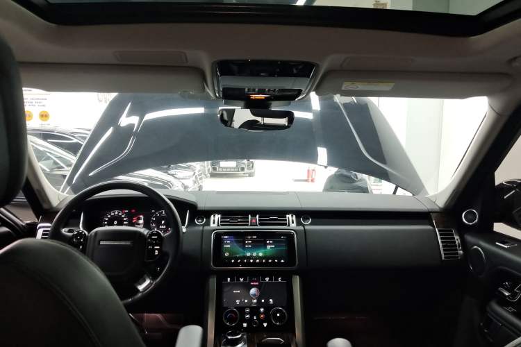 Used Land Rover Range 2020 3.0 L6 Grand Edition Headliner